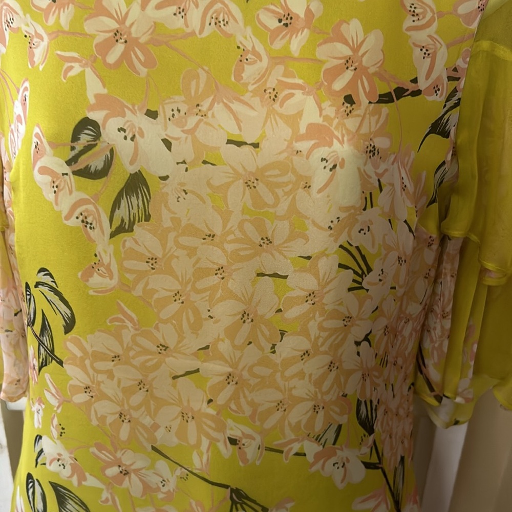 NATORI hokaido Blossom  floral blouse - Picture 8 of 10